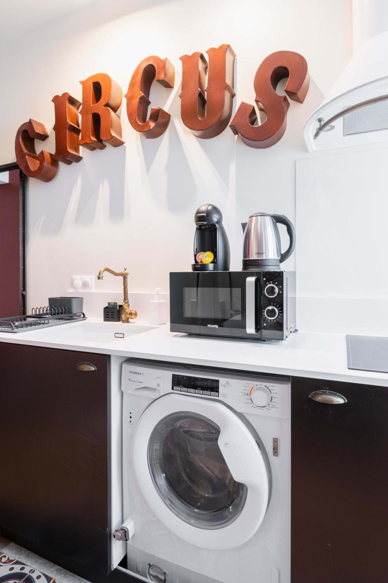 Charmant Studio A 15 A Proximite Tour Eiffel Appartamento