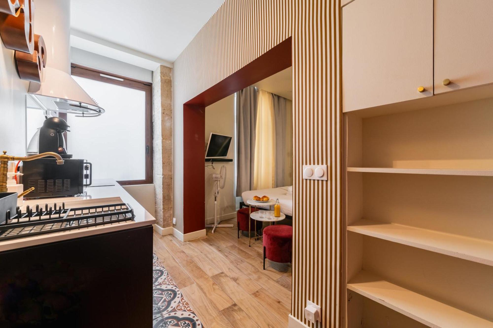 Charmant Studio A 15 A Proximite Tour Eiffel Appartamento *